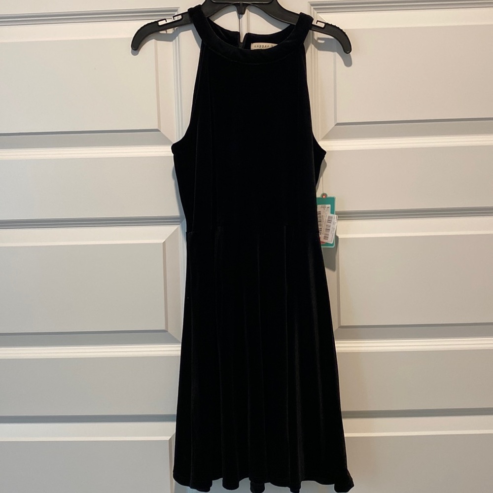 NWT’s Copper Key (Dliiard’s) Velour Black Dress